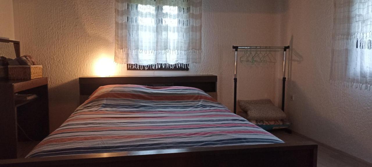 Poljoprivredno Turisticko Domacinstvo Deguric Apartman Valjevo Kültér fotó